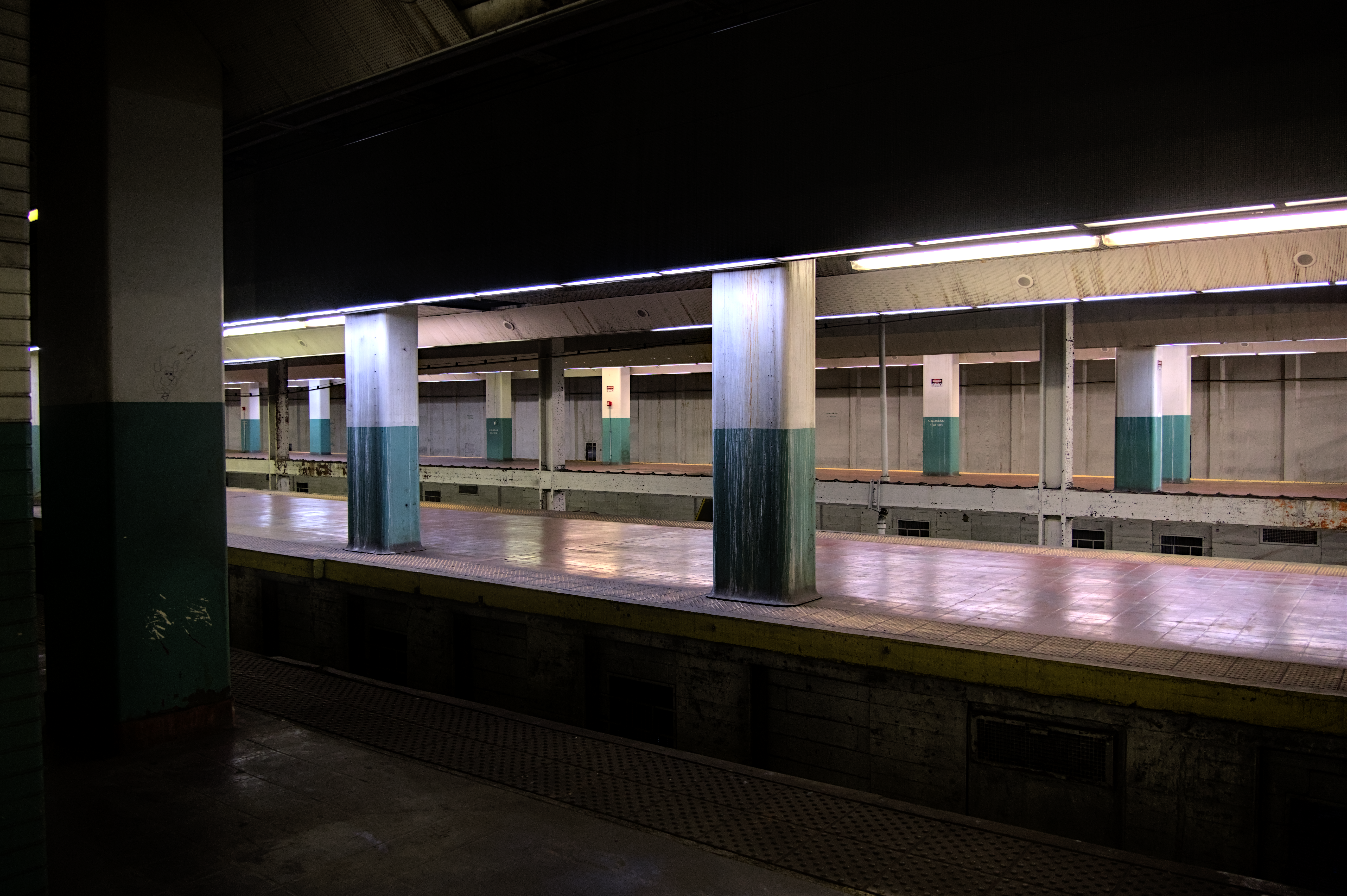 Suburban Station Platforms, 2024-04-28