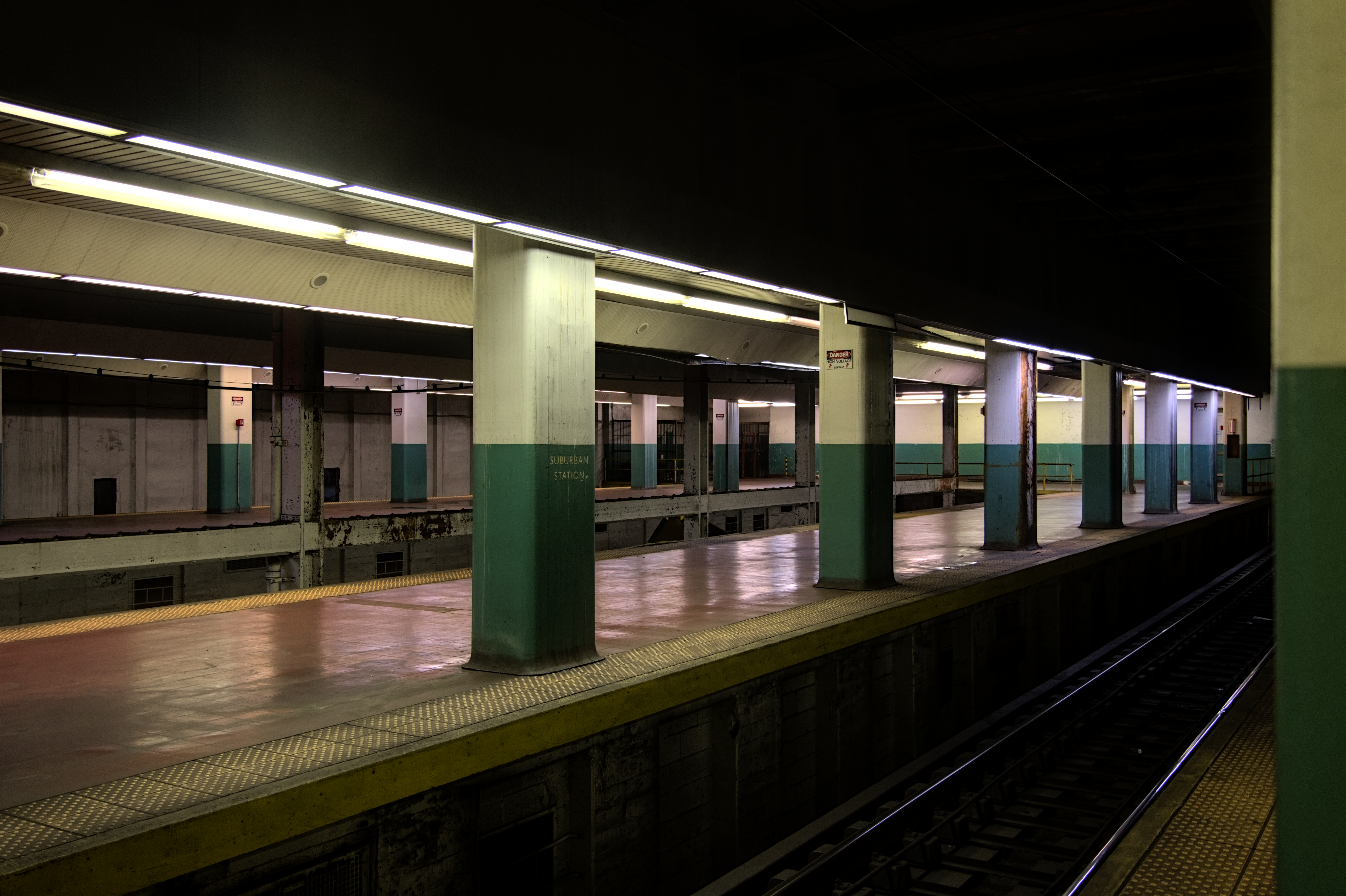 Suburban Station Platforms, 2024-04-28