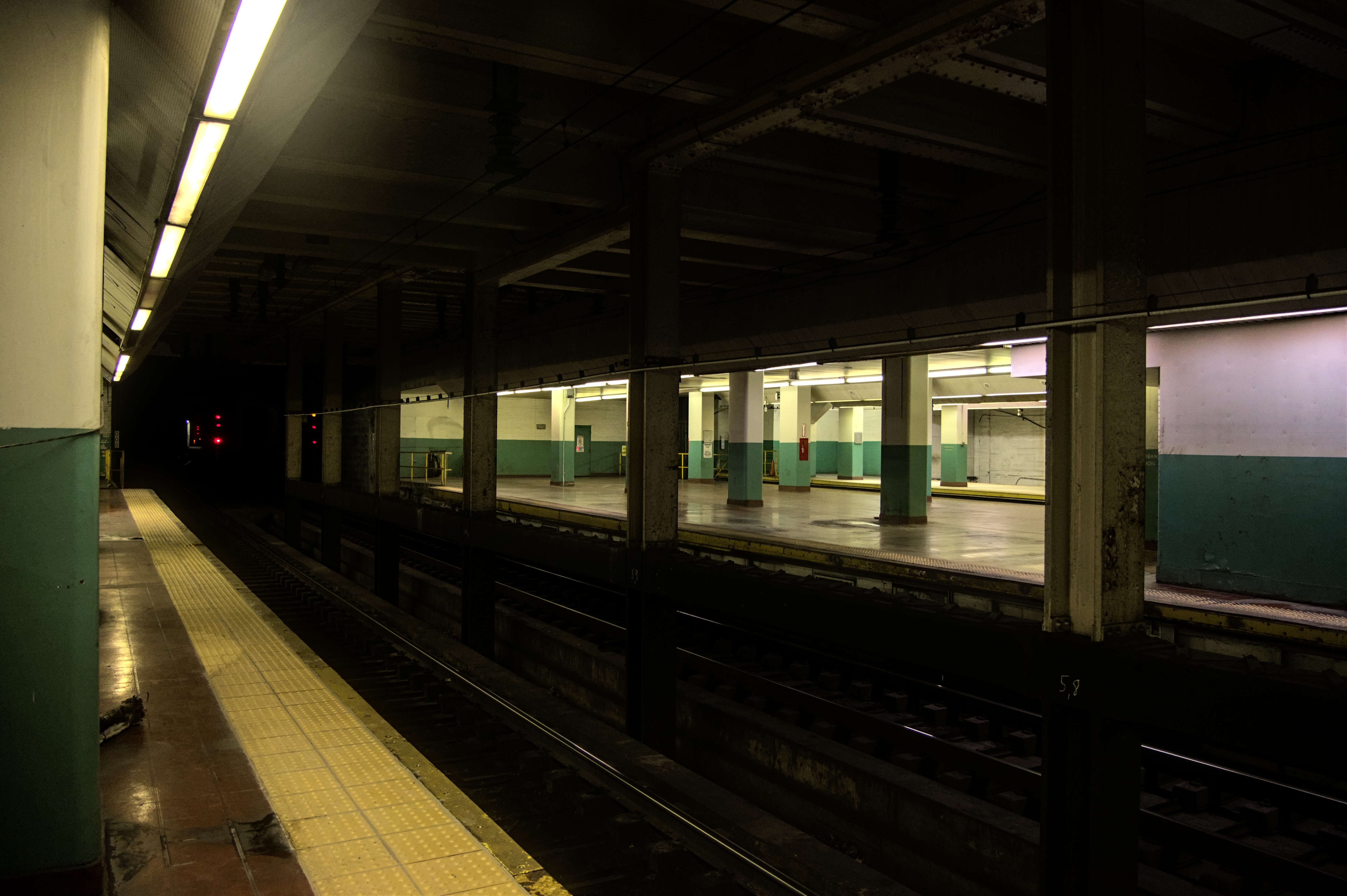 Suburban Station Platforms, 2024-04-28