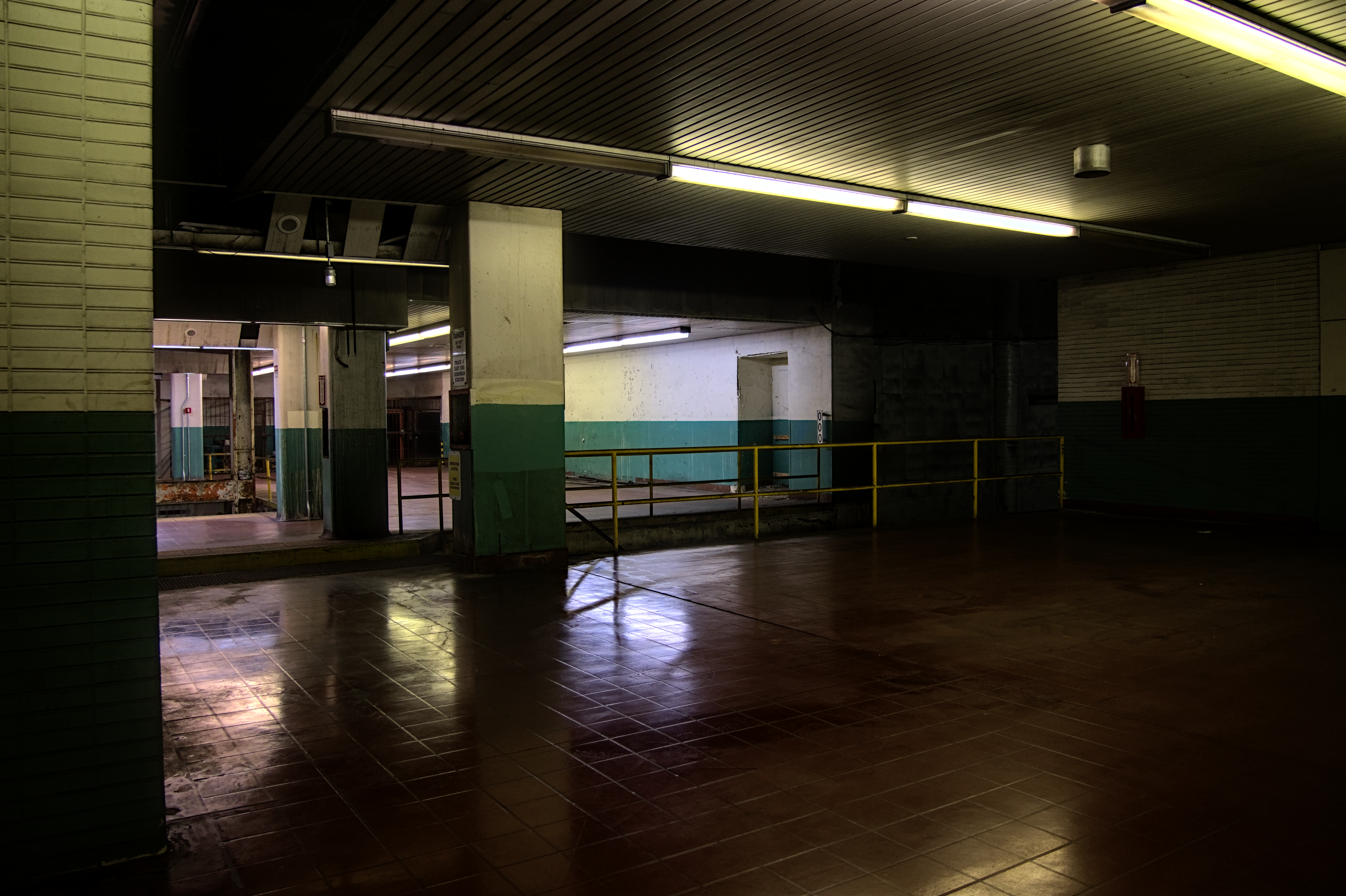 Suburban Station Platforms, 2024-04-28